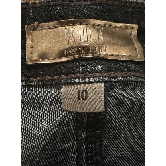 Charlotte High Rise Wide Leg- Size 10 - Dark Wash - Comfortable - Picture 7 of 8